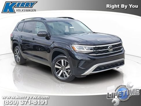 Certified 2022 Volkswagen Atlas SE AWD/4WD image 1