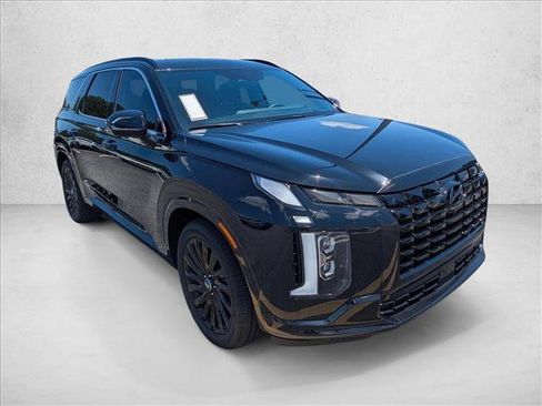 Used 2025 Hyundai Palisade Calligraphy AWD/4WD image 3