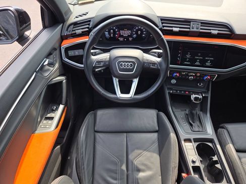 Used 2020 Audi Q3 2.0T Premium Plus AWD/4WD image 4