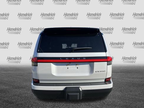 Used 2024 Lexus GX 550 w/ Accessory Package (2T) image 8