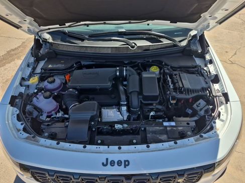 New 2026 Jeep Cherokee Laredo AWD/4WD image 57