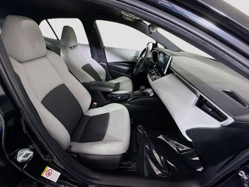 Used 2019 Toyota Corolla SE image 29