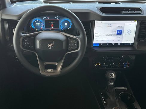 New 2026 Ford Bronco 4-Door AWD/4WD image 13