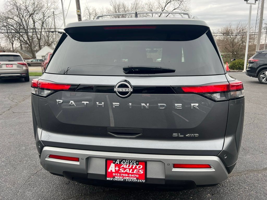 Used 2023 Nissan Pathfinder SL w/ Cargo Package AWD/4WD image 7