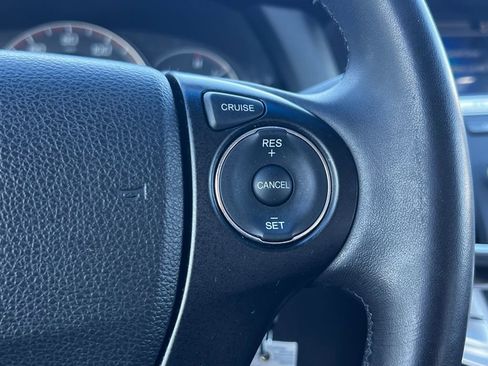 Used 2013 Honda Accord Sport image 21