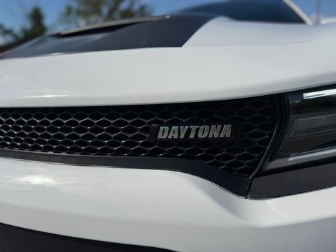 Used 2018 Dodge Charger R/T RWD image 24