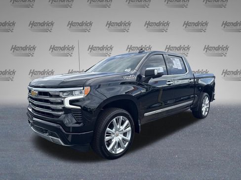 Used 2026 Chevrolet Silverado 1500 High Country w/ High Country Premium Package AWD/4WD image 5