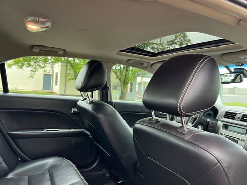 Used 2012 Ford Fusion SEL FWD image 29