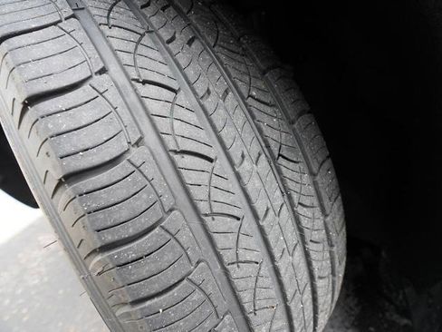 Certified 2024 Ford Edge SEL w/ Convenience Package image 30