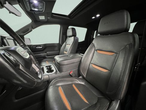 Used 2019 GMC Sierra 1500 AT4 w/ Off Road Performance Package AWD/4WD image 18
