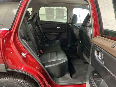 Used 2023 Nissan Rogue SL w/ SL Premium Package AWD/4WD image 34