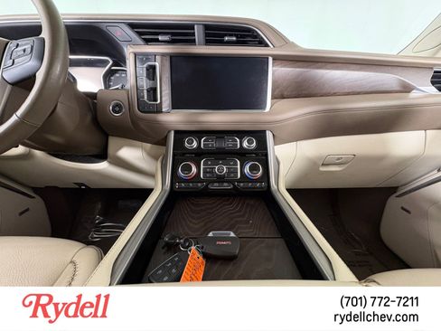 Used 2021 GMC Yukon Denali w/ Max Trailering Package image 15