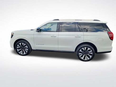 New 2025 Ford Expedition Platinum w/ Driver's Package image 2