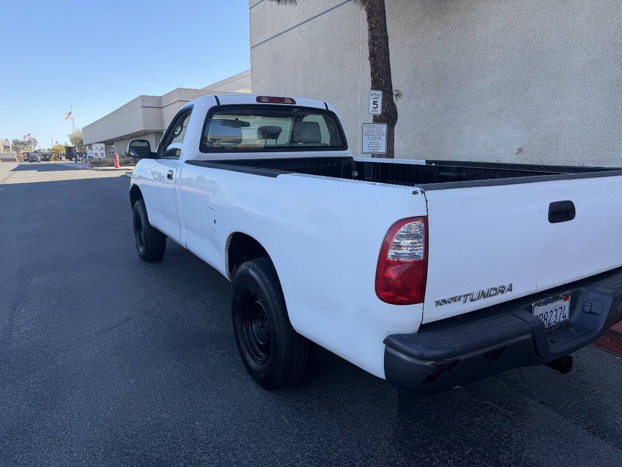Used 2005 Toyota Tundra 2WD Regular Cab image 3