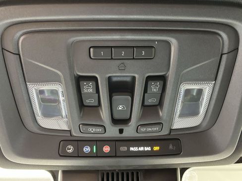 Certified 2024 Chevrolet Silverado 1500 High Country w/ High Country Premium Package AWD/4WD image 30
