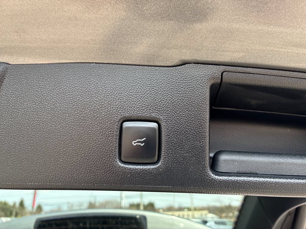 Used 2023 Ford Escape Active AWD/4WD image 19