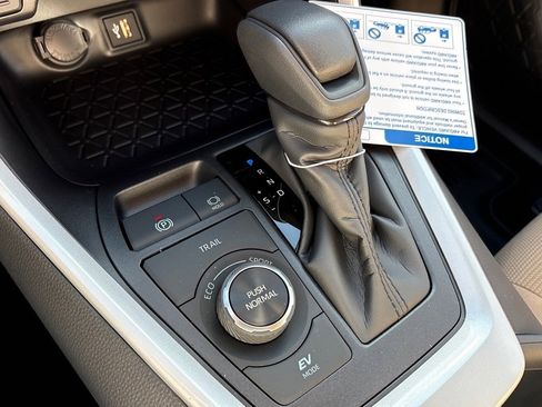 New 2025 Toyota RAV4 LE image 17