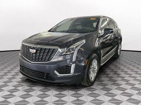 Certified 2023 Cadillac XT5 Luxury FWD image 3