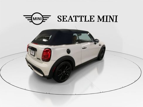 Certified 2023 MINI Cooper S FWD image 11