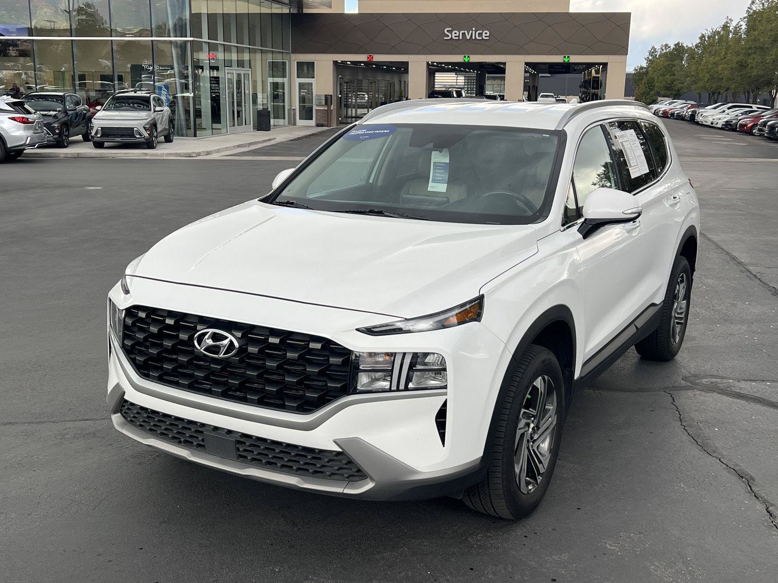 Certified 2023 Hyundai Santa Fe SEL w/ Cargo Package AWD/4WD image 10