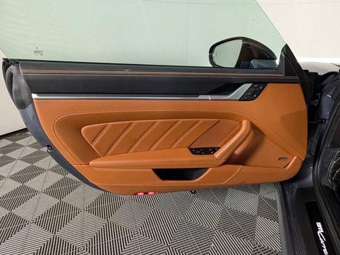 Certified 2025 Porsche 911 Carrera 4 GTS AWD/4WD image 24