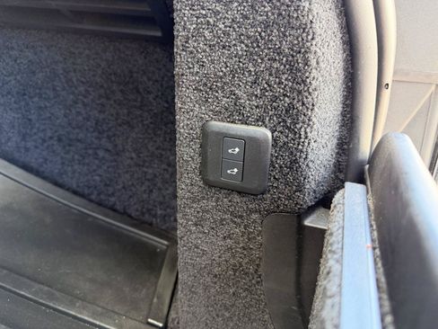 Used 2020 Land Rover Range Rover AWD/4WD image 19