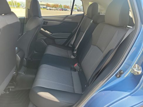 Used 2021 Subaru Crosstrek 2.0i AWD/4WD image 16