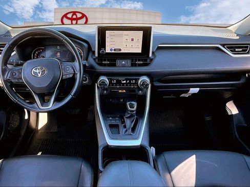 Used 2024 Toyota RAV4 XLE Premium image 14