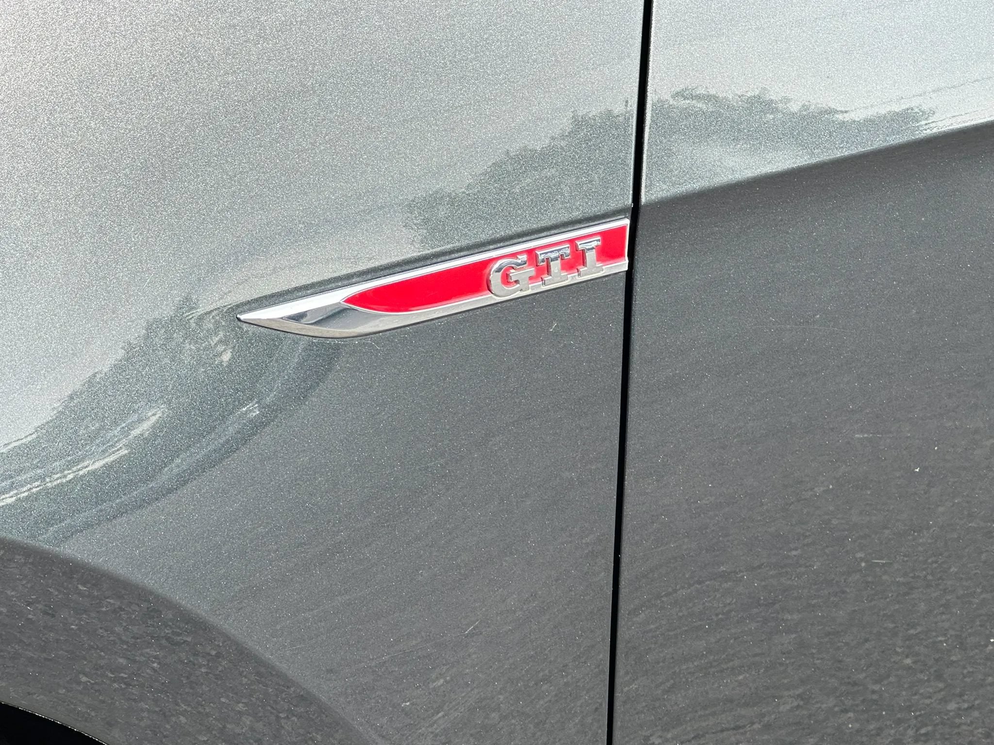 Used 2015 Volkswagen Golf 4-Door FWD image 31