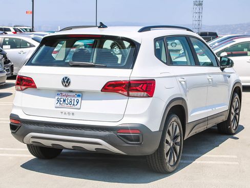 Used 2023 Volkswagen Taos S image 6