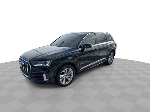 Used 2023 Audi Q7 3.0T Prestige w/ Prestige Package image 4