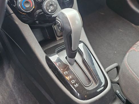 Used 2017 Chevrolet Sonic LT image 39