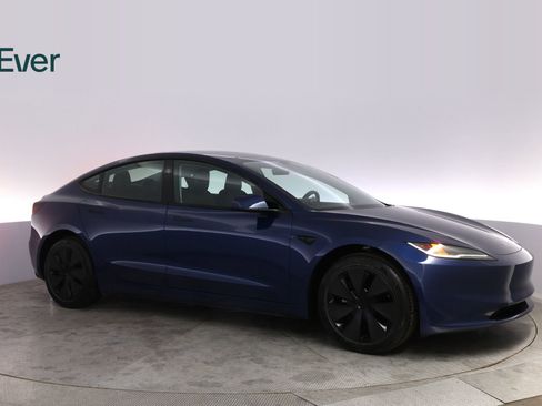 Used 2025 Tesla Model 3 Long Range RWD image 14
