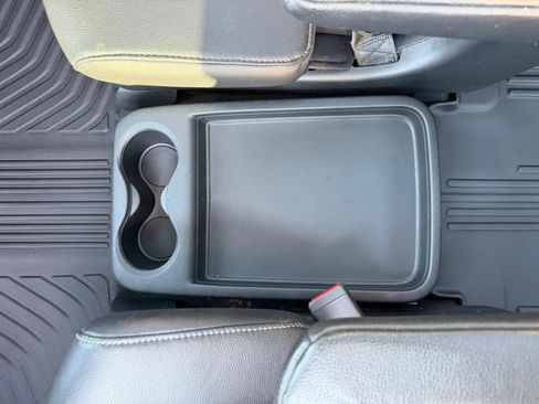 Used 2017 Honda Pilot Elite image 41
