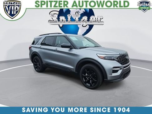 Used 2024 Ford Explorer ST-Line w/ Class IV Trailer Tow Package AWD/4WD image 2