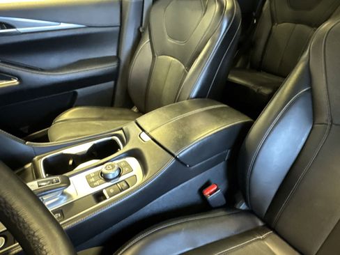 Certified 2025 INFINITI QX60 Luxe image 21