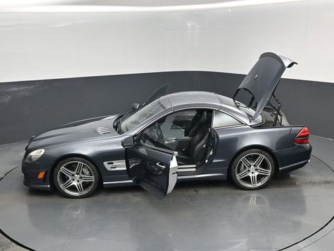 Used 2009 Mercedes-Benz SL 63 AMG image 17