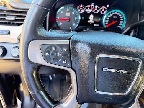 Used 2018 GMC Yukon Denali w/ Denali Ultimate Package image 23