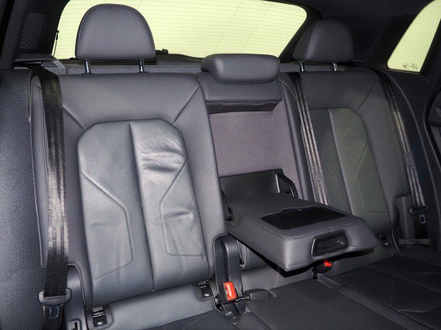 Used 2023 Audi Q3 2.0T Premium Plus w/ Premium Plus Package AWD/4WD image 17
