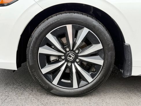 Used 2023 Honda Civic EX-L image 21