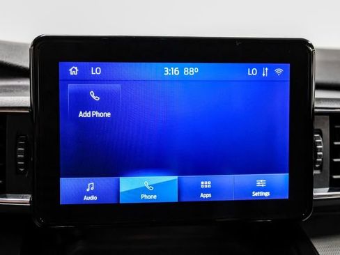 Used 2020 Ford Explorer XLT w/ Equipment Group 202A image 24