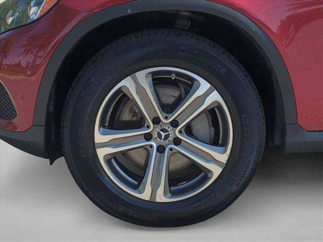 Used 2017 Mercedes-Benz GLC 300 4MATIC image 25
