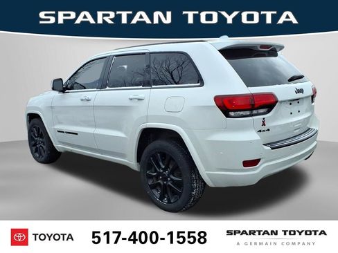 Used 2018 Jeep Grand Cherokee Altitude image 9
