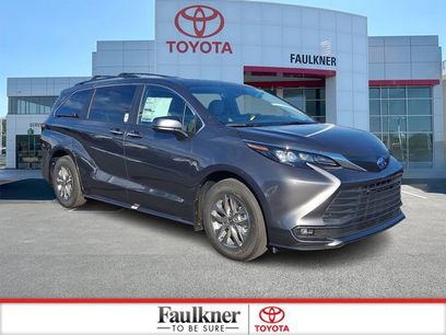 New 2025 Toyota Sienna XLE