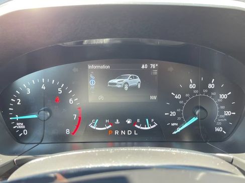 Used 2021 Ford Escape SE w/ SE Sport Appearance Package AWD/4WD image 15