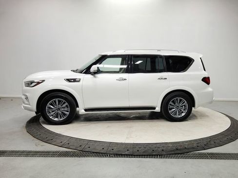Used 2023 INFINITI QX80 Luxe w/ Cargo Package image 4