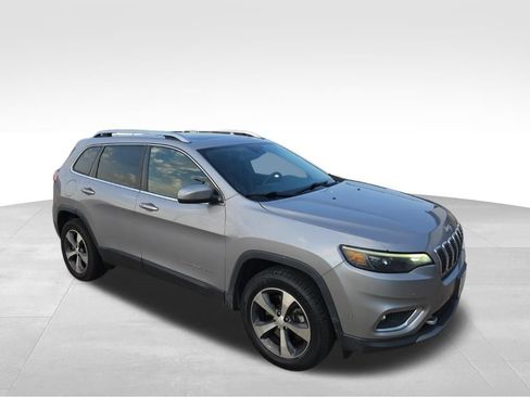 Used 2021 Jeep Cherokee Limited w/ Elite Package AWD/4WD image 42