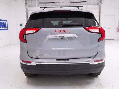 Used 2023 GMC Terrain SLT w/ LPO, 'HIT The Road' Package FWD image 34