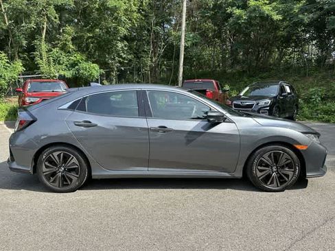 Used 2017 Honda Civic EX image 3