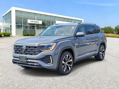 New 2026 Volkswagen Atlas SEL Premium R-Line